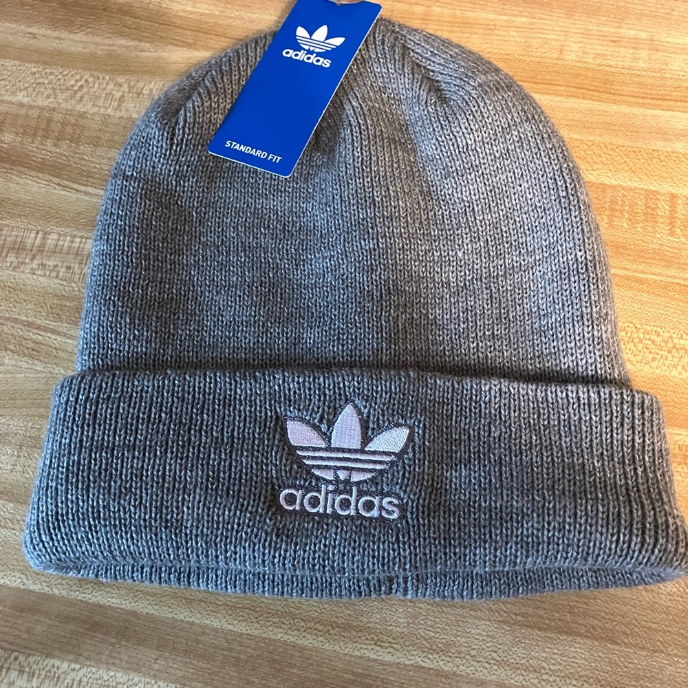 🌸Adidas Gray Beanie